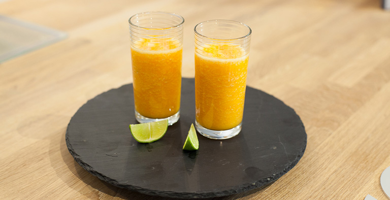 Gezond Smoothie recept met Mango & Wortel - Recept
