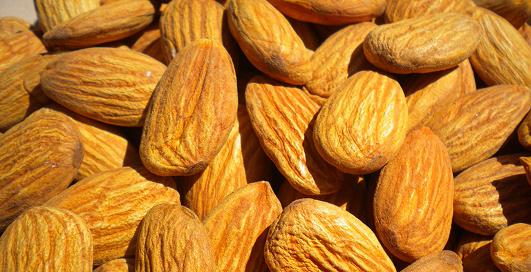 Zijn amandelen gezond of ongezond?