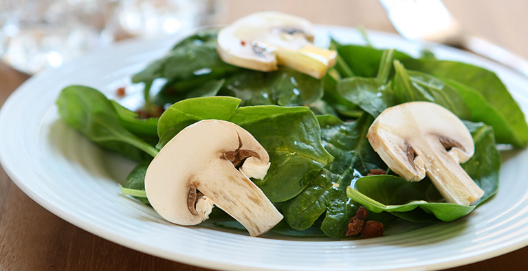 #15 Champignonmix met spinazie en philadelphia - Recept